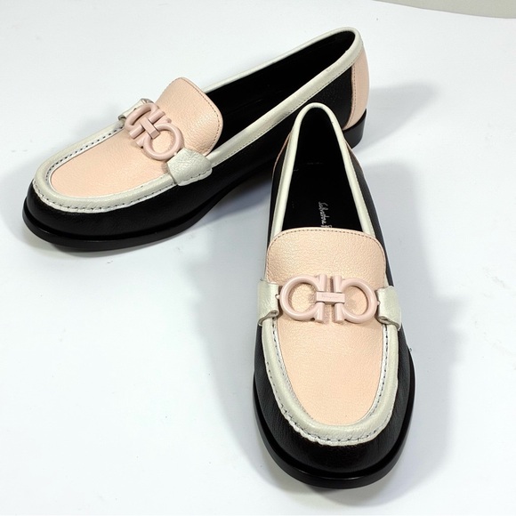 Salvatore Ferragamo Gancini Leather Colorblock Loafers 8.5 Black Pink Ivory NEW - Picture 15 of 17